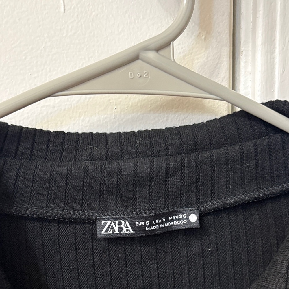 Zara Black Ribbed Button-Down Collared Top - image 2
